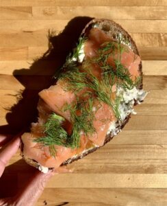 Smoked salmon toast